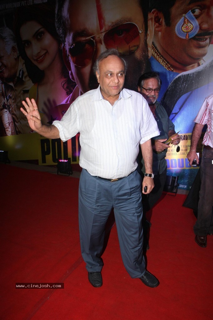 Bolly Celebs at Policegiri Premiere Show - 93 / 106 photos