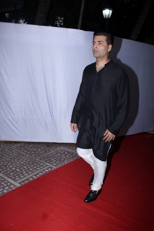 Bollywood Celebrities at Prayer Meeting of Ram Mukherjee - 28 / 74 photos