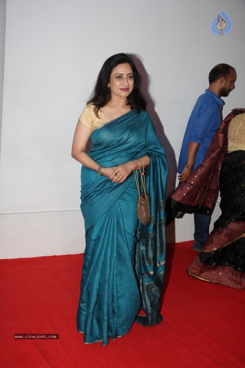 Bolly Celebs at R Madhavan Bday Bash - 28 / 121 photos