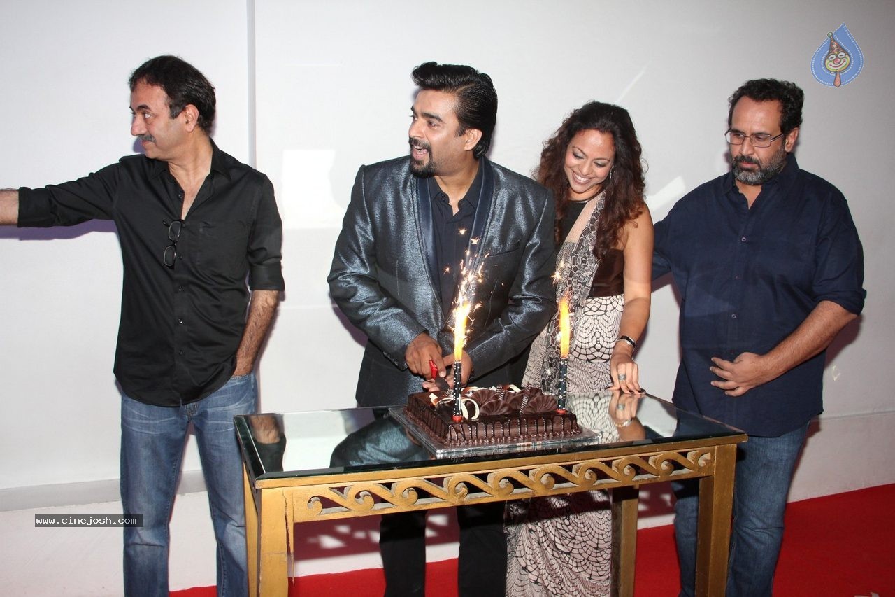 Bolly Celebs at R Madhavan Bday Bash - 34 / 121 photos