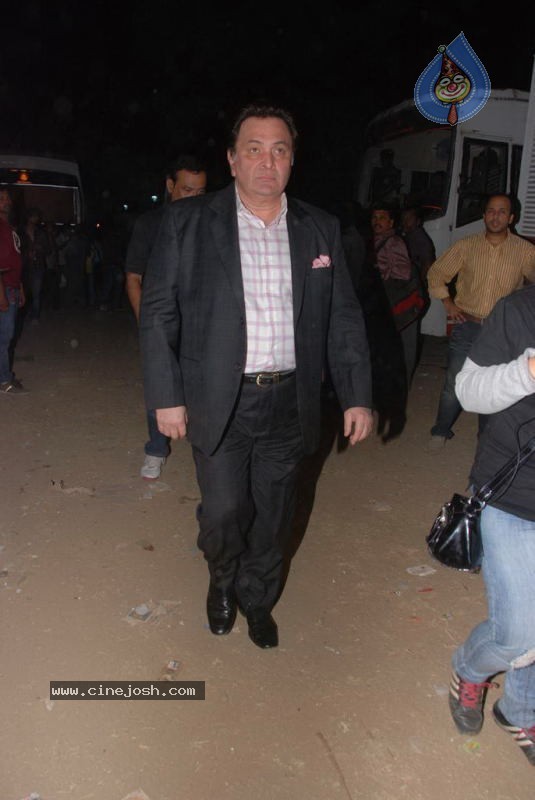 Bolly Celebs at Radio Mirchi Music Awards - 64 / 126 photos