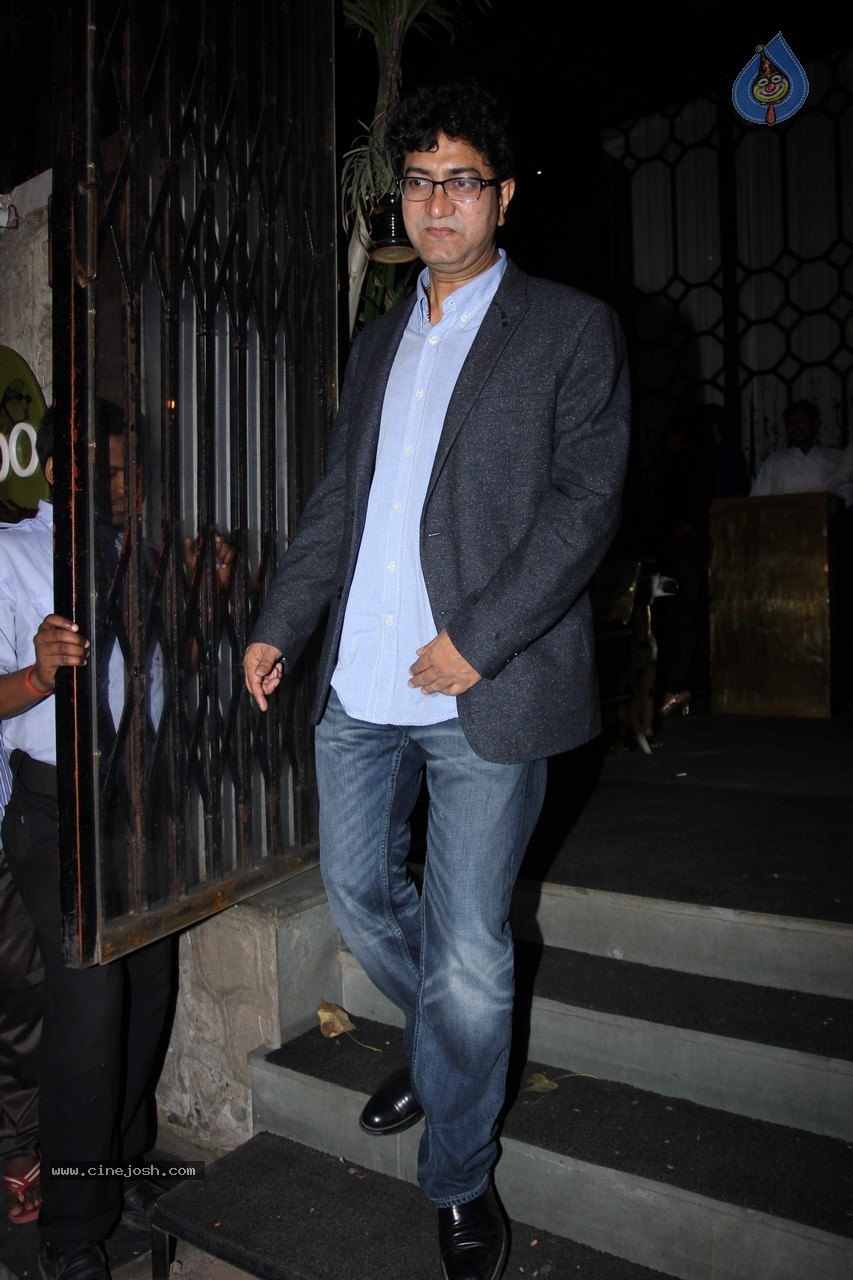 Bolly Celebs at Sanjay Leela Bhansali Party - 6 / 75 photos