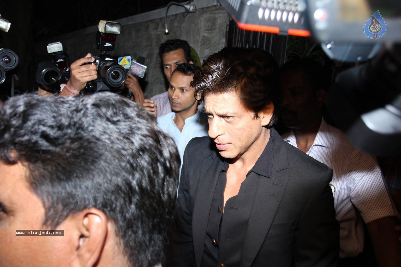 Bolly Celebs at Sanjay Leela Bhansali Party - 74 / 75 photos