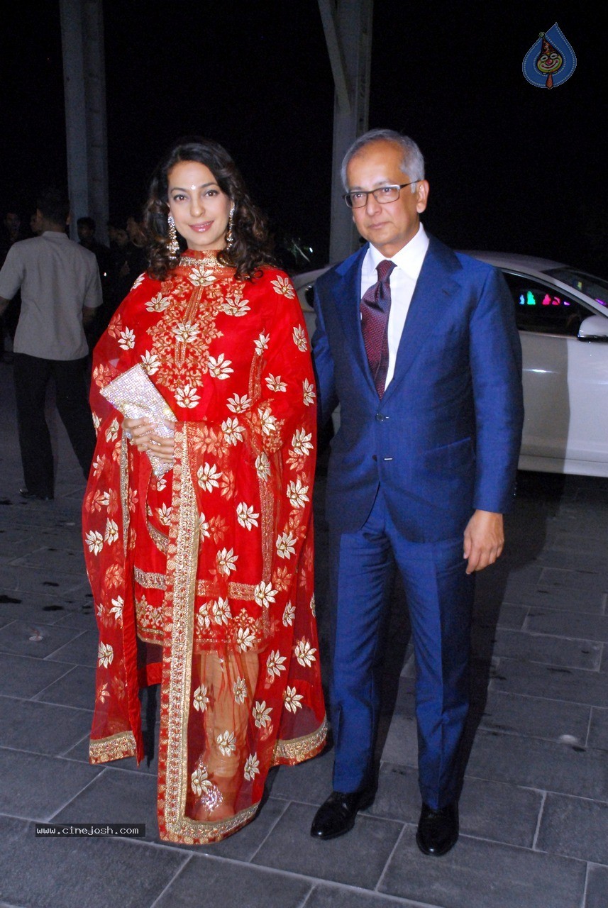 Bolly Celebs at Shirin and Uday Wedding Reception - 135 / 190 photos
