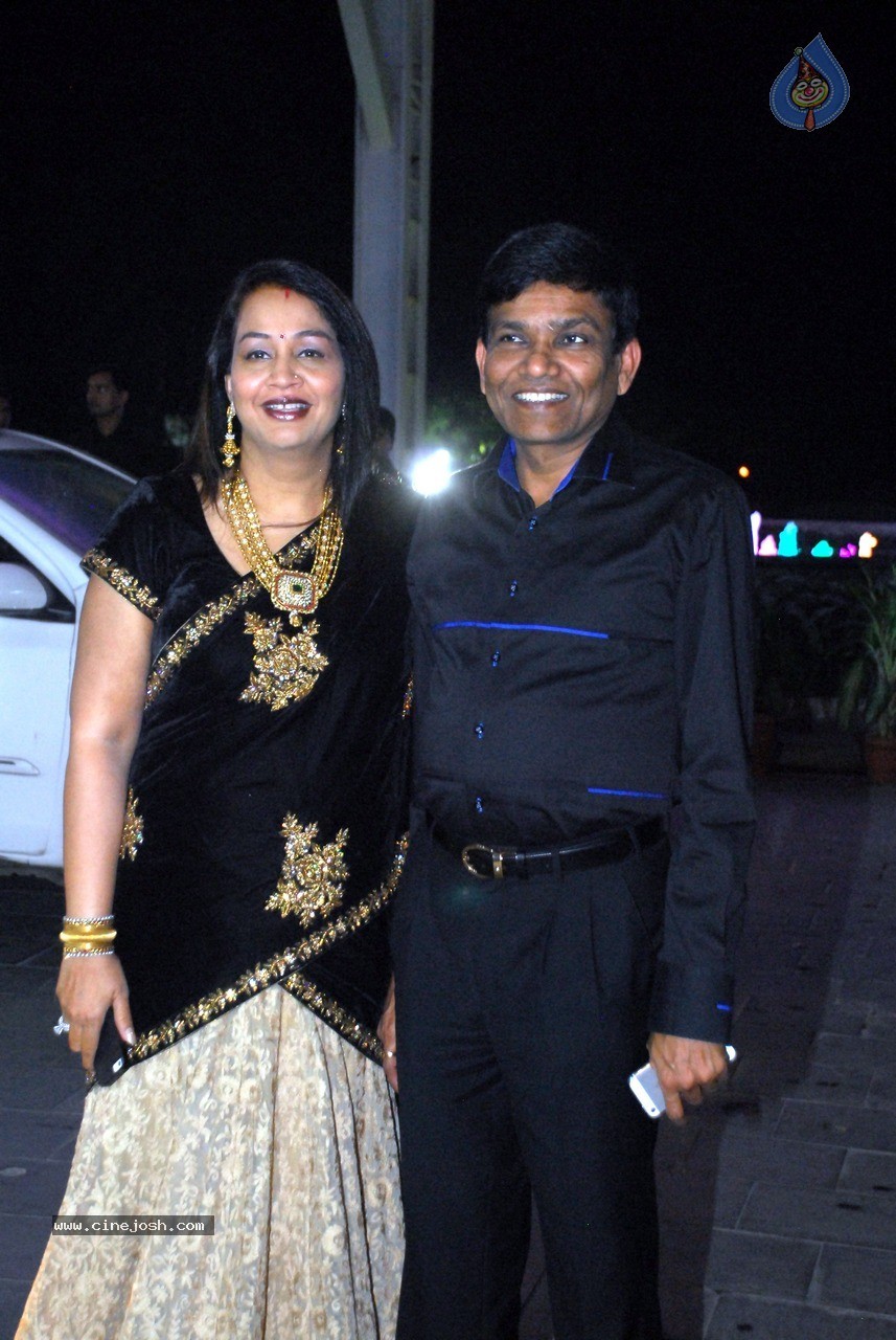 Bolly Celebs at Shirin and Uday Wedding Reception - 142 / 190 photos