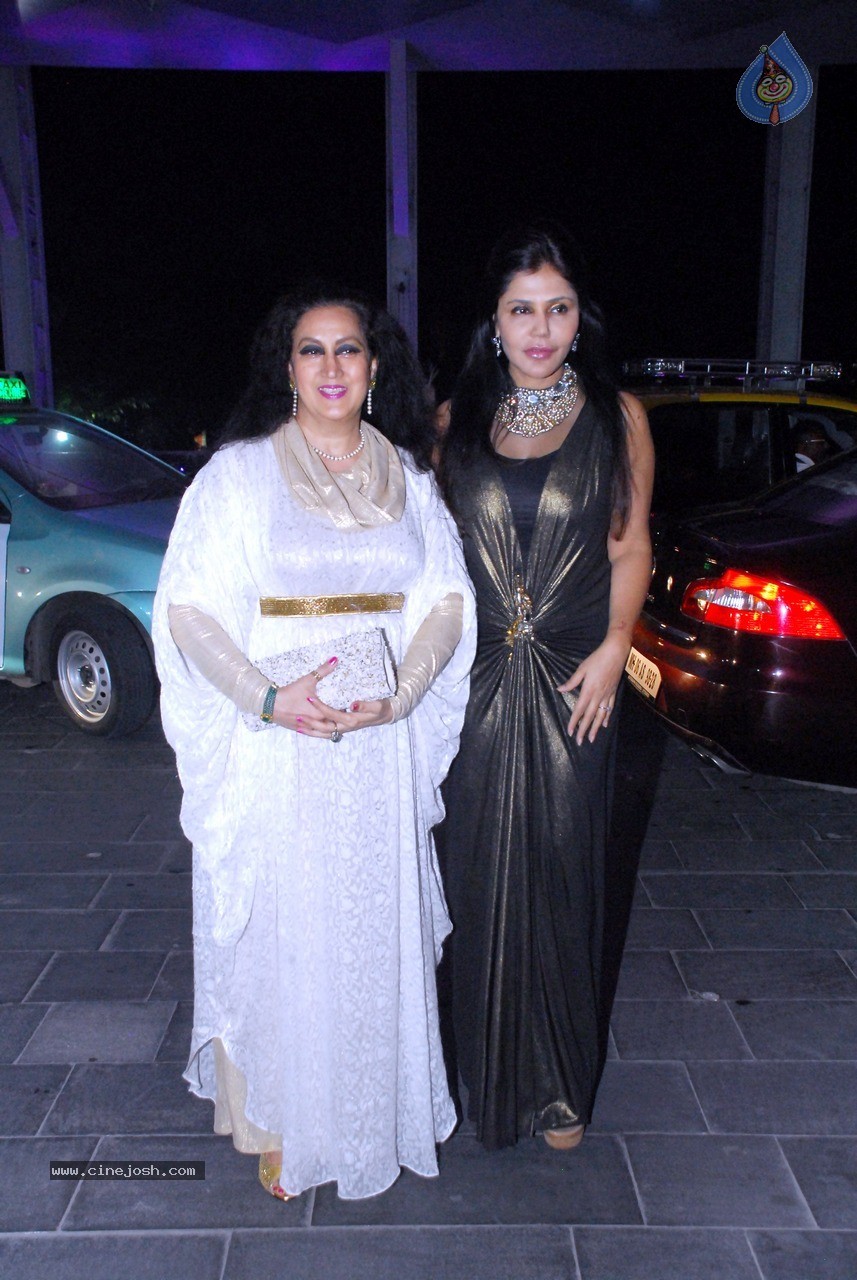 Bolly Celebs at Shirin and Uday Wedding Reception - 162 / 190 photos