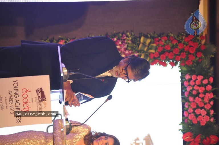 Bolly Celebs at Society Young Achievers Awards - 78 / 130 photos