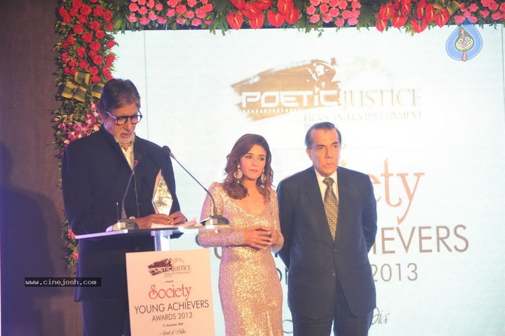 Bolly Celebs at Society Young Achievers Awards - 94 / 130 photos