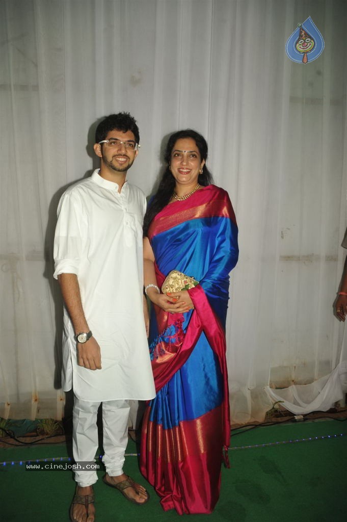 Bolly Celebs at Society Young Achievers Awards - 127 / 130 photos