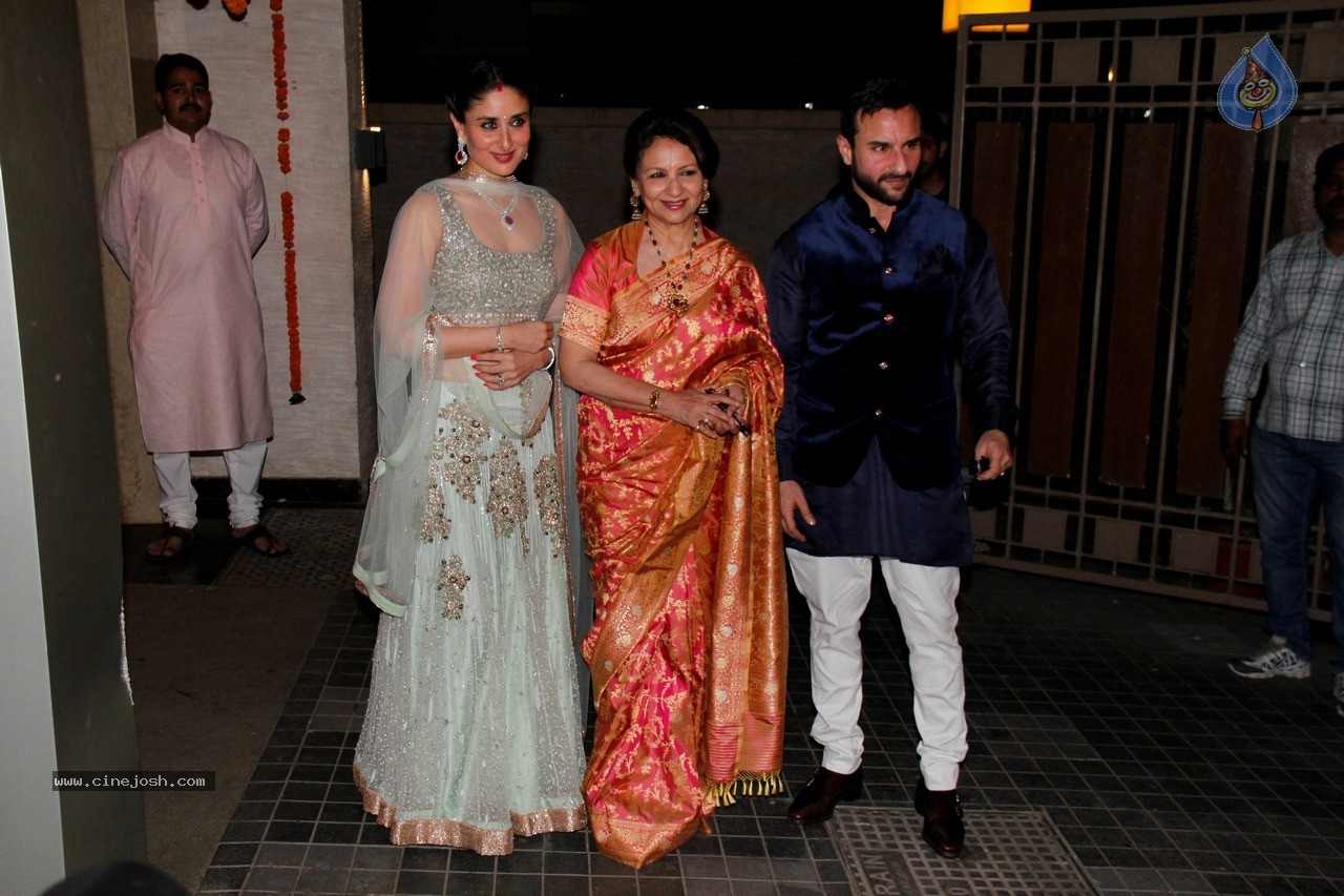 Bolly Celebs at Soha Ali Khan Wedding Party - 1 / 80 photos