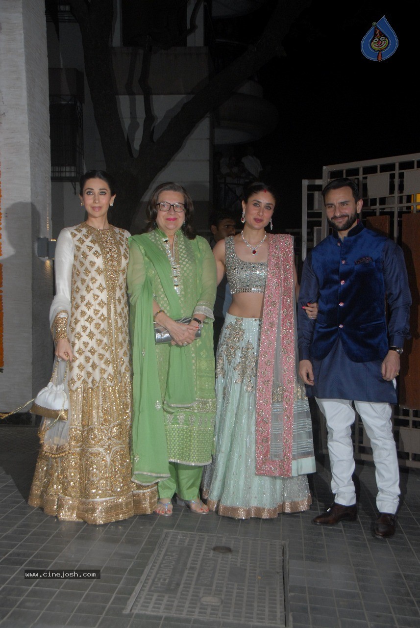 Bolly Celebs at Soha Ali Khan Wedding Party - 13 / 80 photos