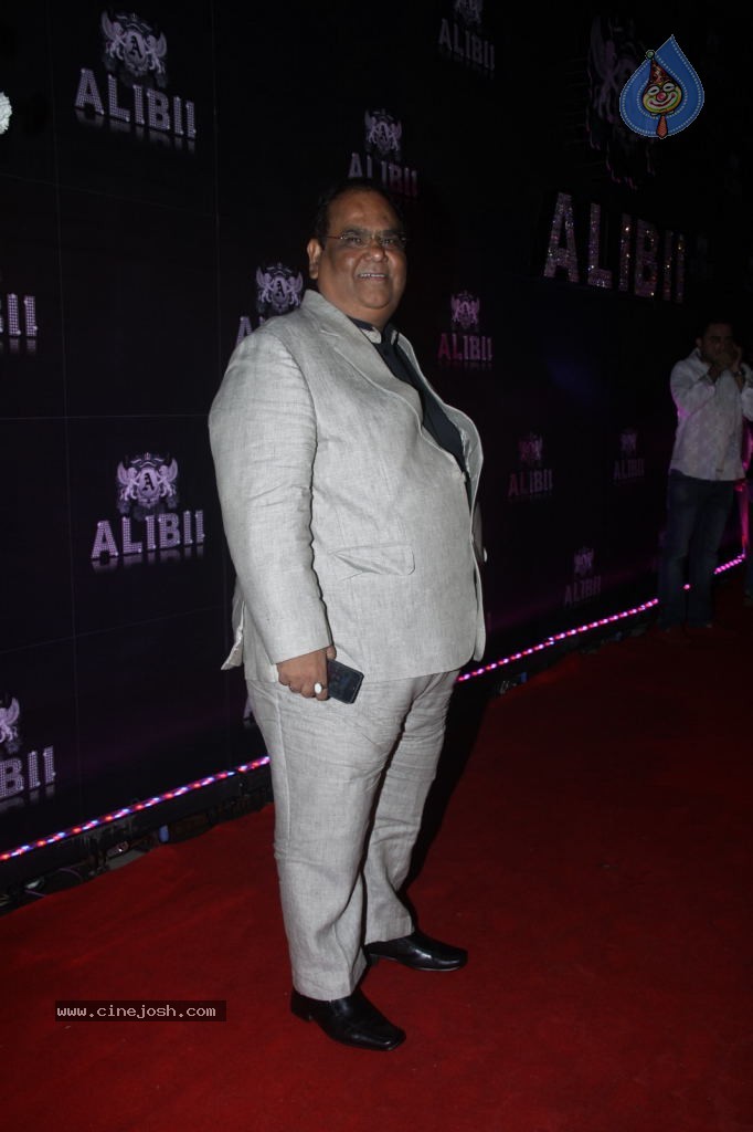 Bolly Celebs at Sridevi 50th Bday Celebrations - 53 / 63 photos