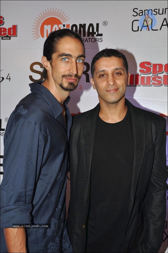 Bolly Celebs at Swimsuit Issue 2013 Event - 44 / 108 photos