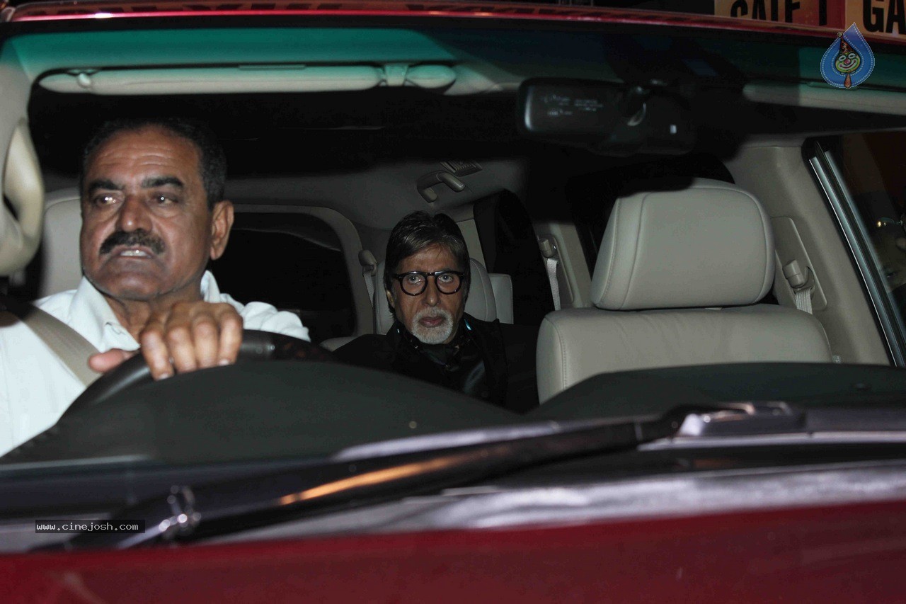 Bolly Celebs at The 60th Britannia Filmfare 2014 Awards 02 - 74 / 144 photos