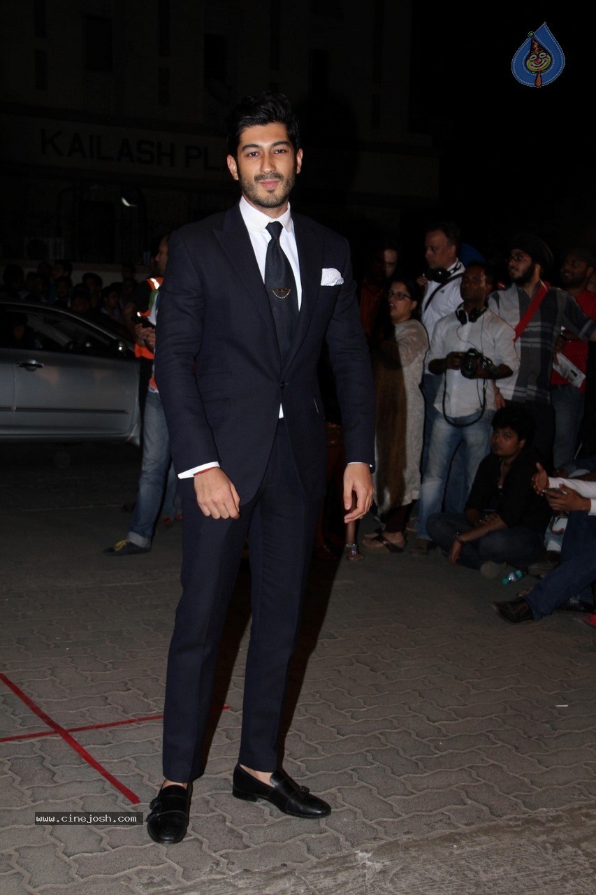 Bolly Celebs at The 60th Britannia Filmfare 2014 Awards 02 - 79 / 144 photos