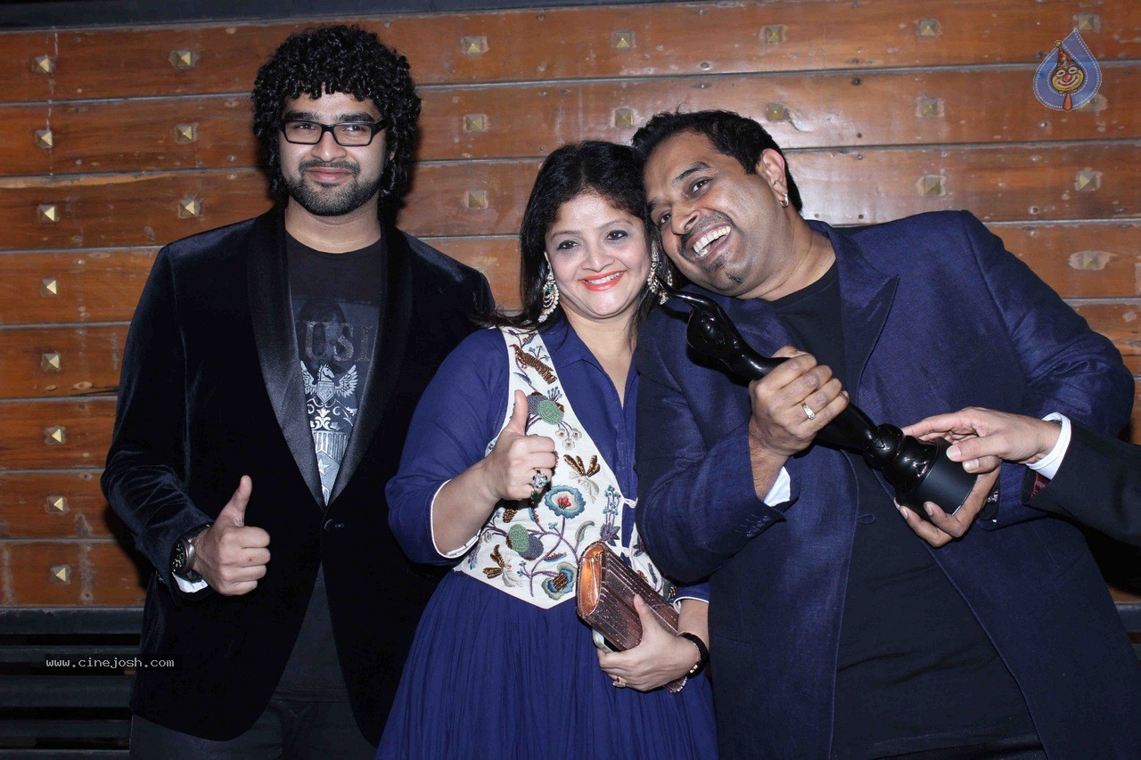 Bolly Celebs at The 60th Britannia Filmfare 2014 Awards 02 - 107 / 144 photos