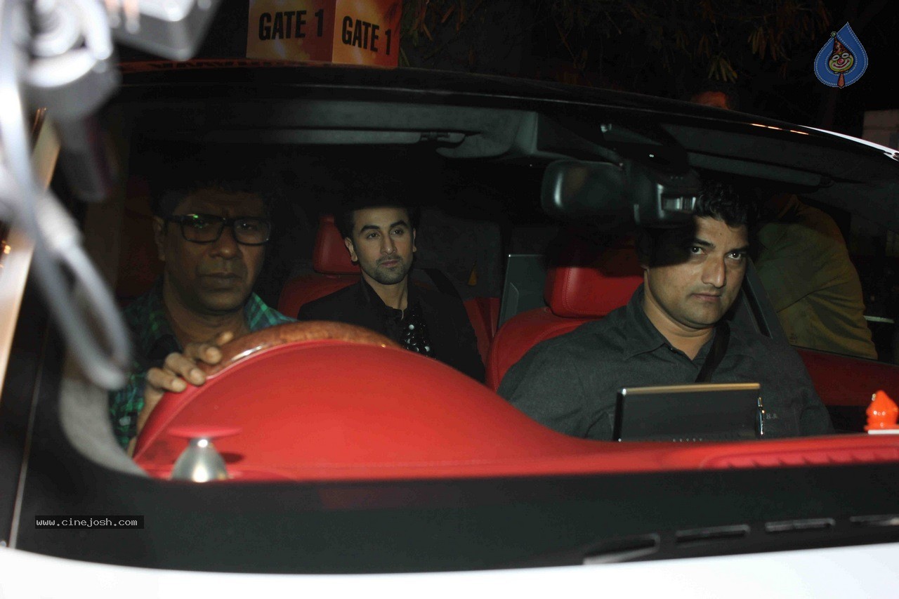 Bolly Celebs at The 60th Britannia Filmfare 2014 Awards 02 - 112 / 144 photos