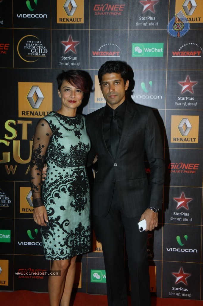 Bolly Celebs at the 9th Renault Star Guild Awards - 59 / 152 photos