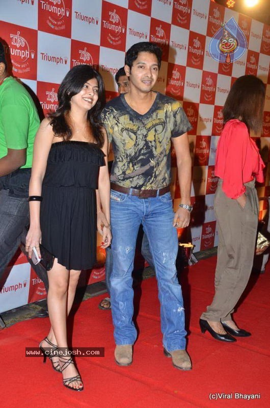 Bolly Celebs at The Triumph Show 2011 - 48 / 129 photos