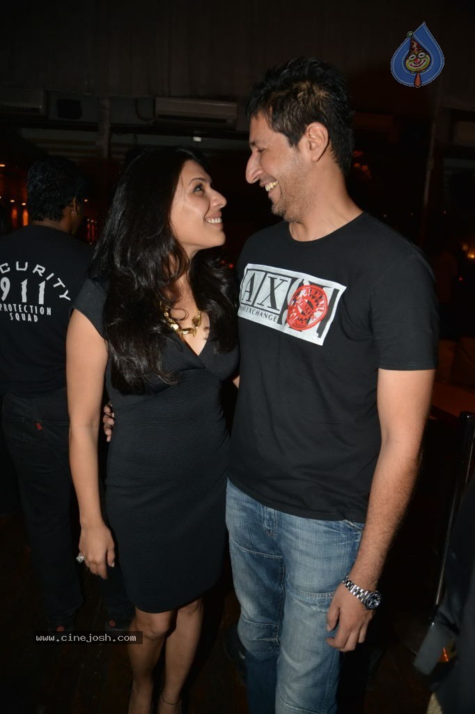 Bolly Celebs at Tulip Joshi Bday Bash - 24 / 34 photos