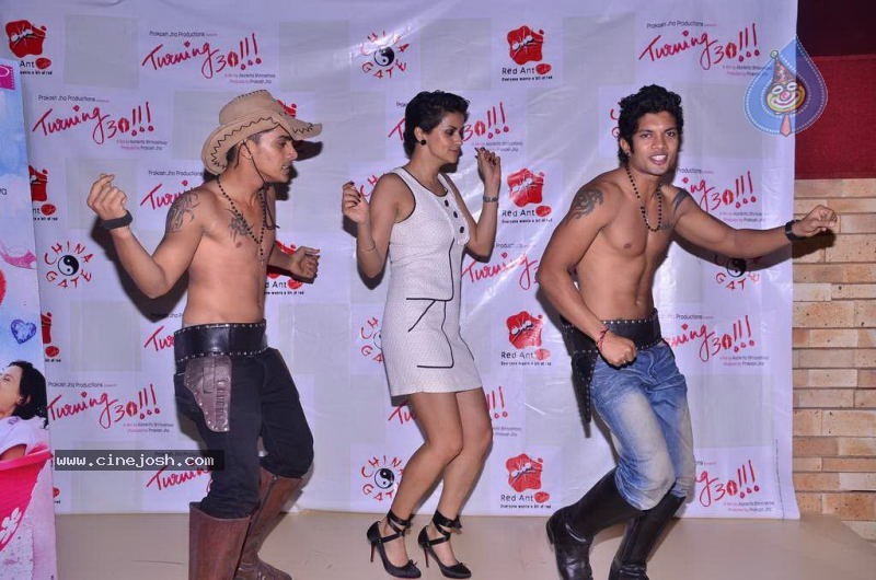 Bolly Celebs at Turning 30 Bash - 58 / 84 photos