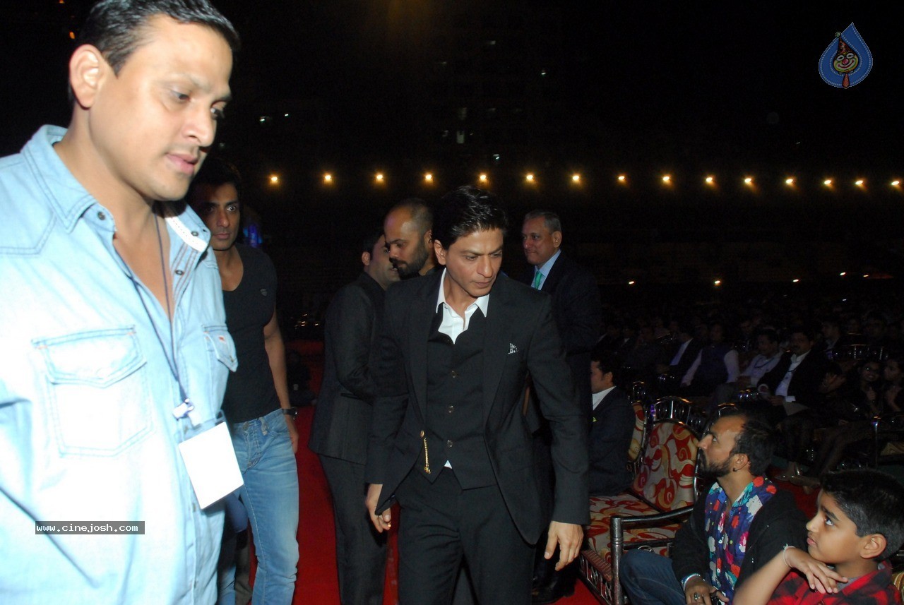 Bolly Celebs at Umang Event 02 - 41 / 98 photos