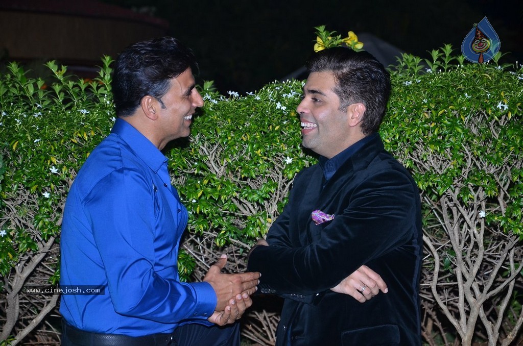 Bolly Celebs at Vishesh Bhatt Wedding Reception - 6 / 136 photos
