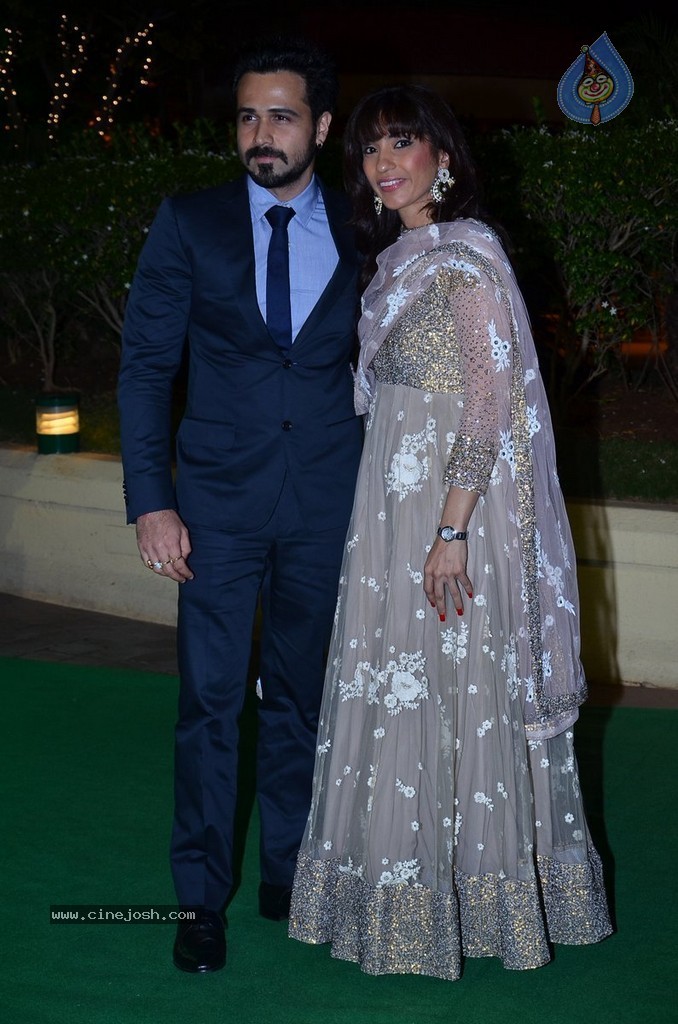 Bolly Celebs at Vishesh Bhatt Wedding Reception - 36 / 136 photos