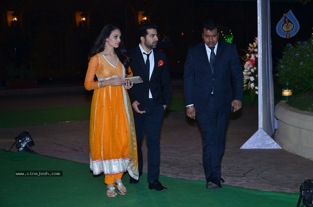 Bolly Celebs at Vishesh Bhatt Wedding Reception - 39 / 136 photos