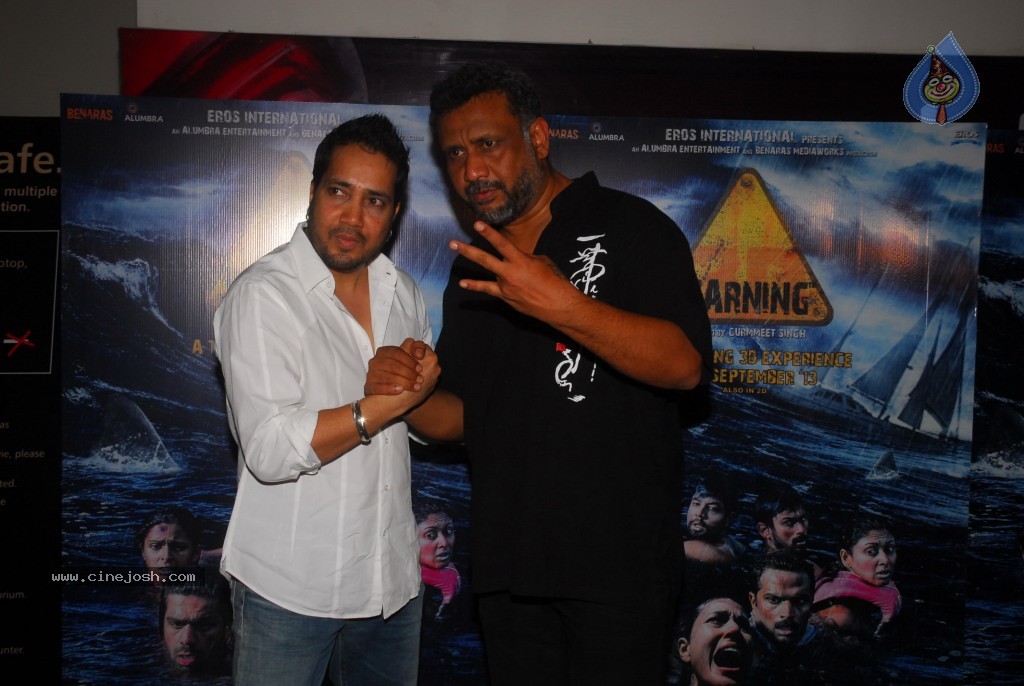 Bolly Celebs at Warning 3D Premiere - 29 / 48 photos