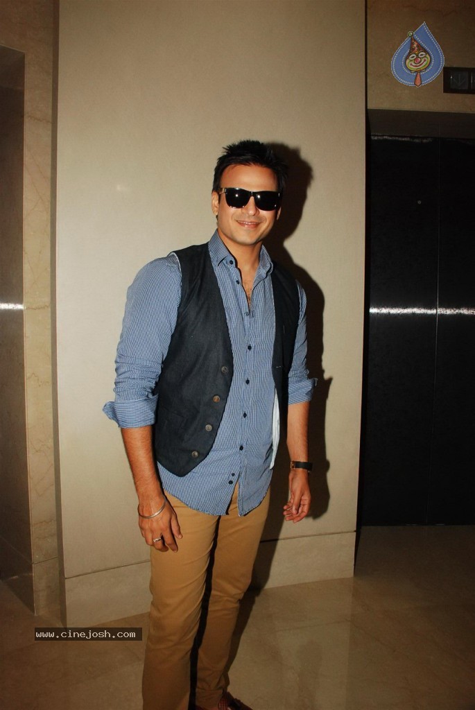 Bolly Celebs at World No Tobacco Day Campaign - 99 / 151 photos