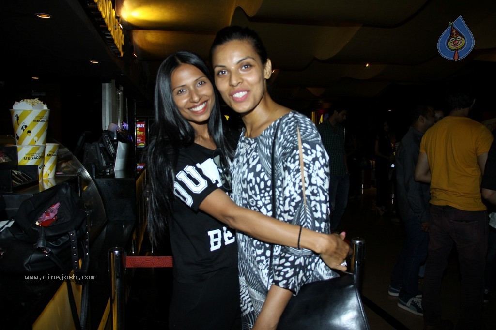 Bolly Celebs at Yeh Hai Bakrapur Special Show - 13 / 68 photos