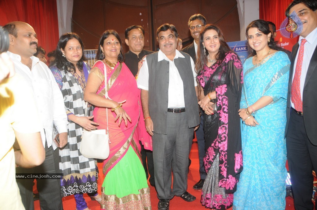 Bolly Celebs at Yes Bank Presents IIAA 2014 - 72 / 135 photos