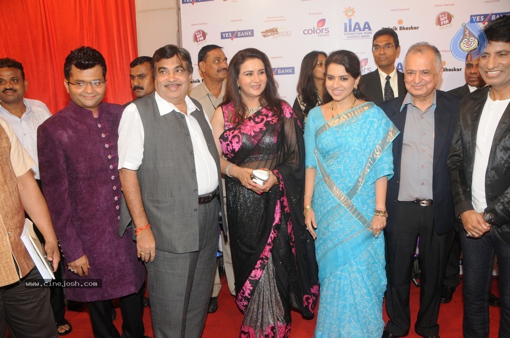 Bolly Celebs at Yes Bank Presents IIAA 2014 - 113 / 135 photos