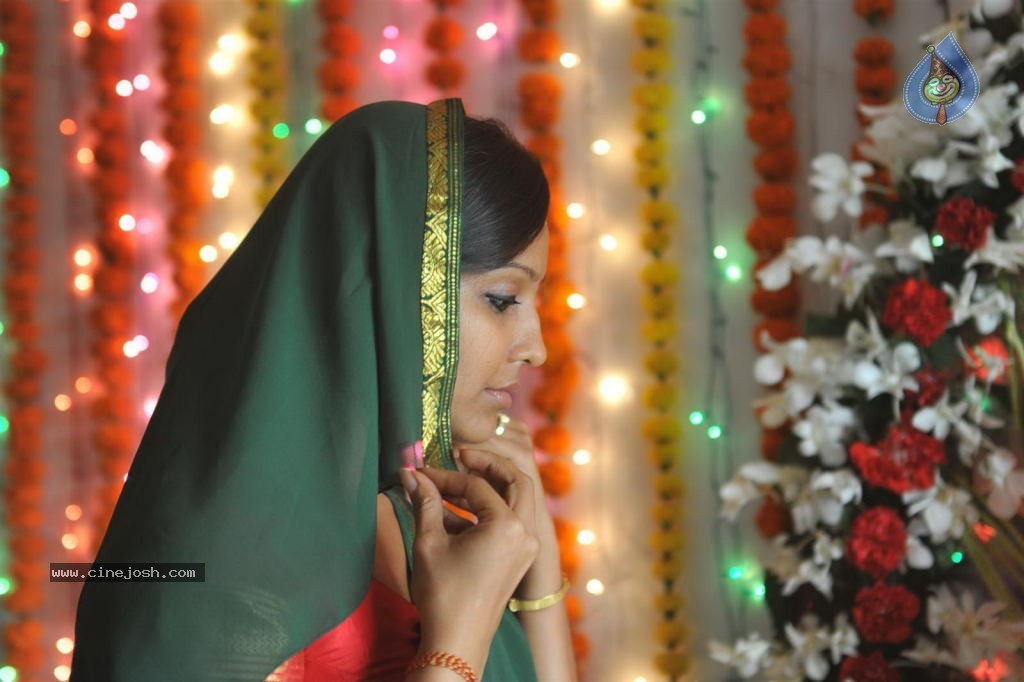 Bolly Celebs Celebrates Ganesh Festival - 55 / 57 photos