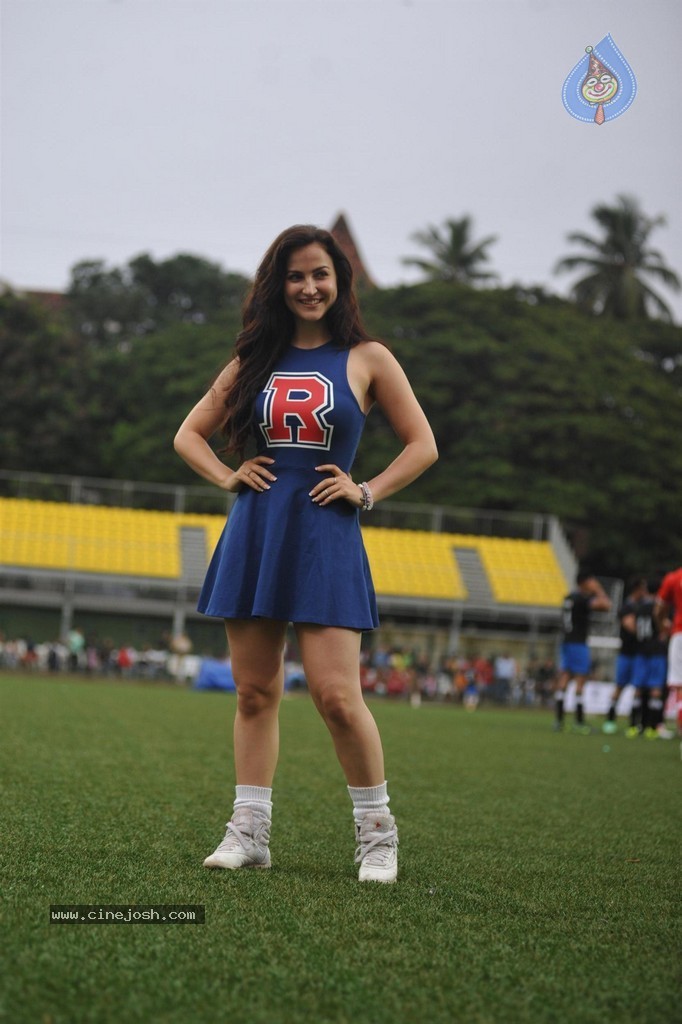 Bolly Celebs Charity Football Match Photos - 43 / 152 photos