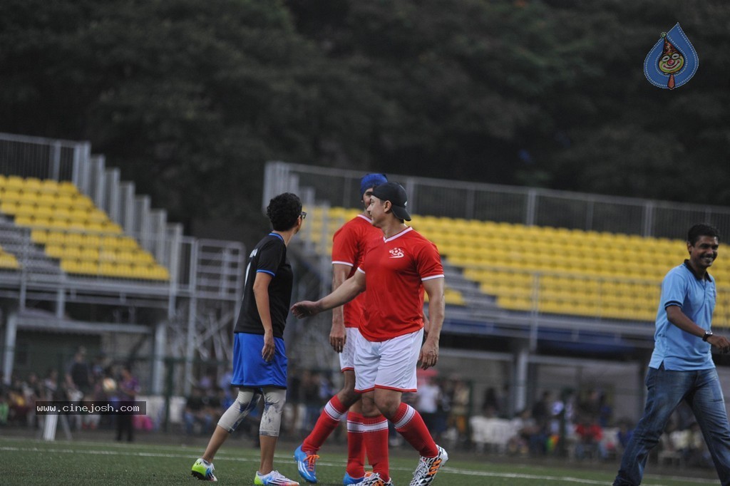 Bolly Celebs Charity Football Match Photos - 80 / 152 photos