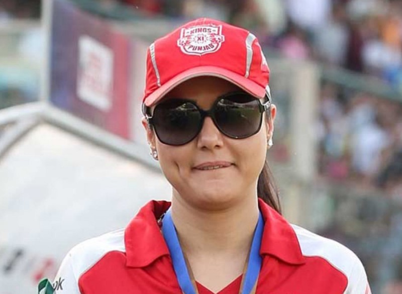 Bolly Celebs Enjoys IPL Matches - 68 / 74 photos