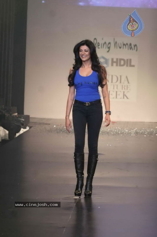 Bolly Celebs Human Fashion Show at HDIL India Couture Week - 96 / 104 photos