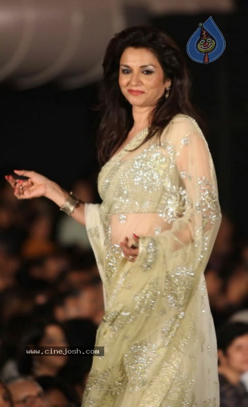 Bolly Celebs Walk the Ramp at Pidilite CPAA Fashion Show - 30 / 65 photos