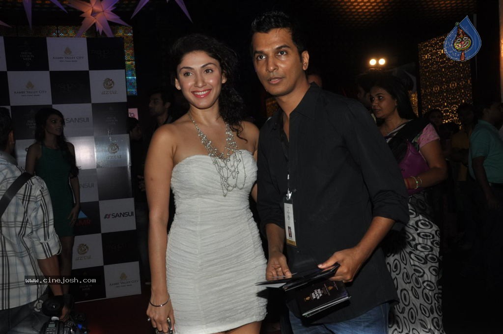 Bolly Celebs Walks the Ramp at AVIBFW- 02 - 115 / 115 photos