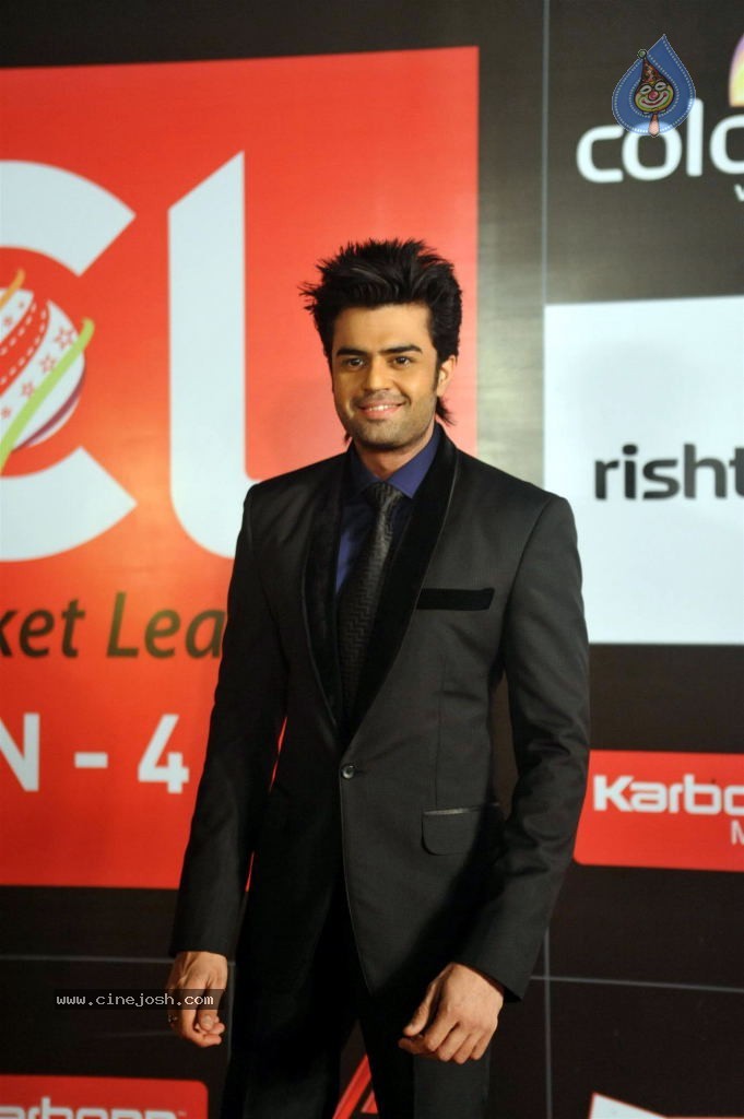 Bolly n South Celebs at CCL Season 4 Launch 01 - 134 / 150 photos