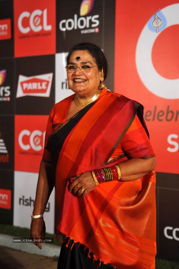 Bolly n South Celebs at CCL Season 4 Launch 01 - 144 / 150 photos