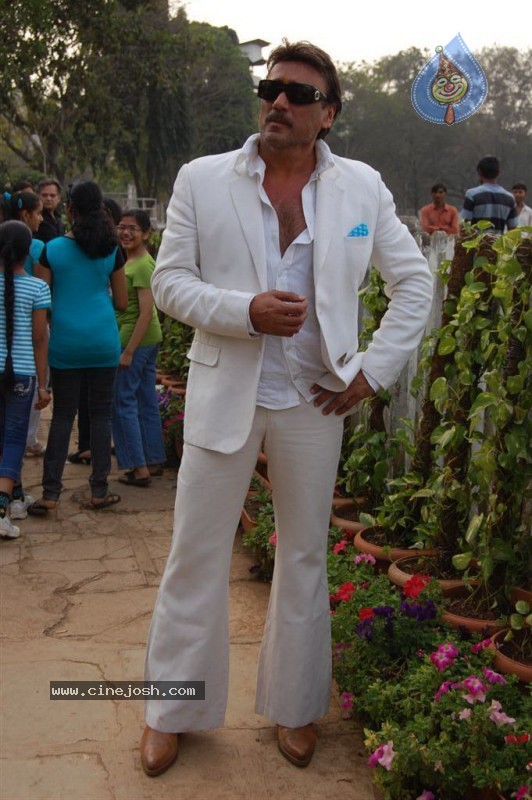 McDowell Signature Indian Derby 2010 - 31 / 79 photos