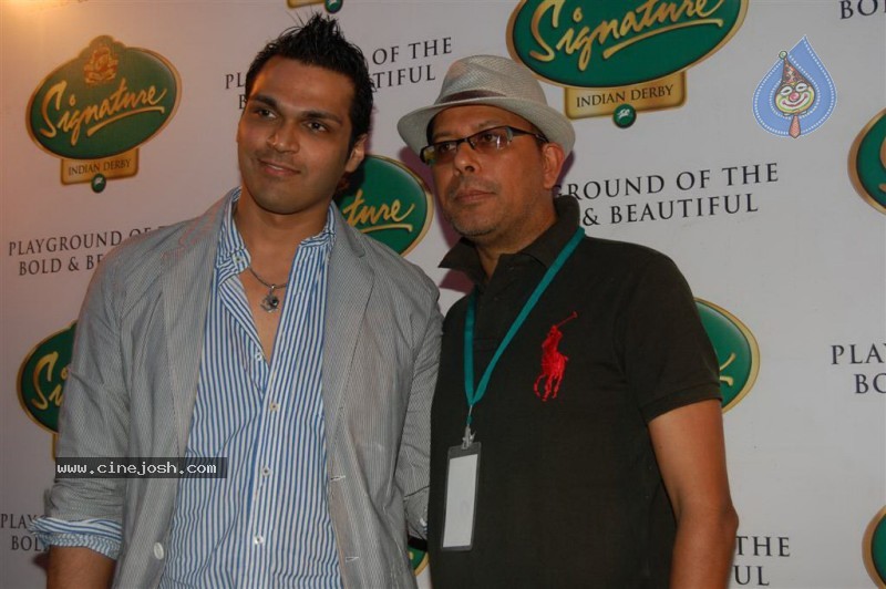 McDowell Signature Indian Derby 2010 - 38 / 79 photos