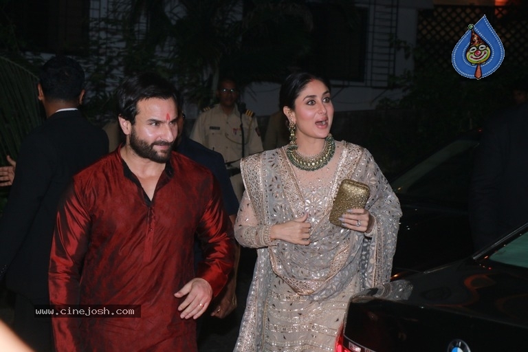 Bollywood Celebrities at Diwali Celebrations Photos - 12 / 76 photos