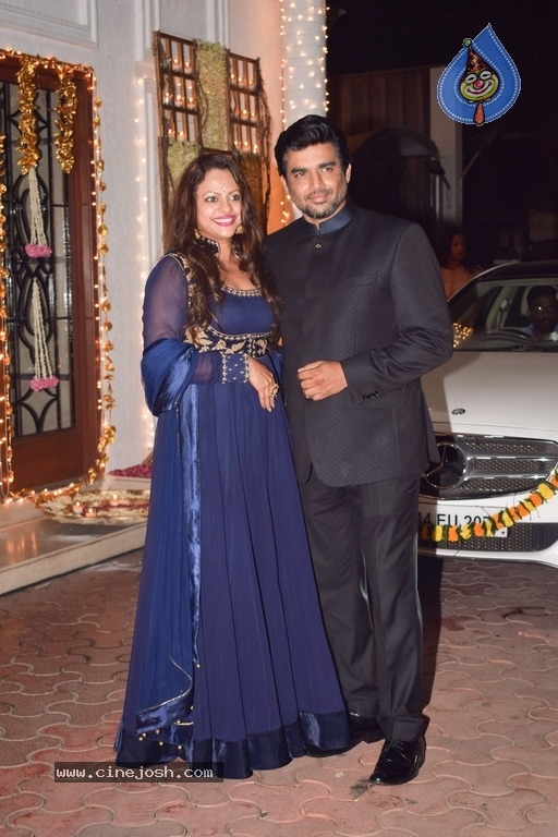 Bollywood Celebrities at Diwali Celebrations Photos - 70 / 76 photos