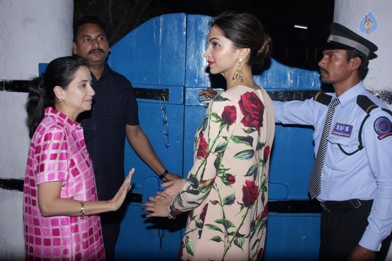 Bollywood Celebrities at FIlm Tamasha Party - 47 / 53 photos