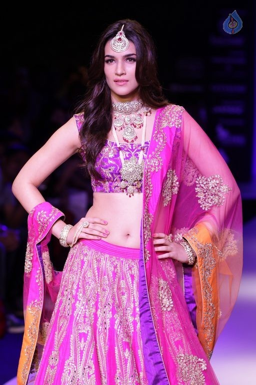 Bollywood Celebrities at IIJW 2015 Fashion Show 1 - 42 / 81 photos