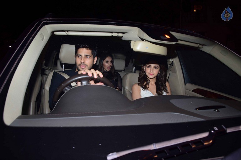 Bollywood Celebrities at Karan Johar Party - 33 / 52 photos